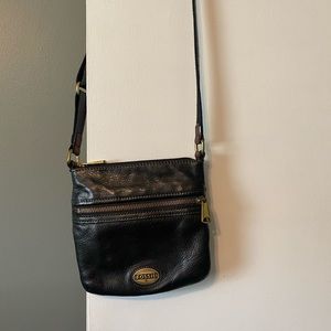 Small Fossil crossbody purse.